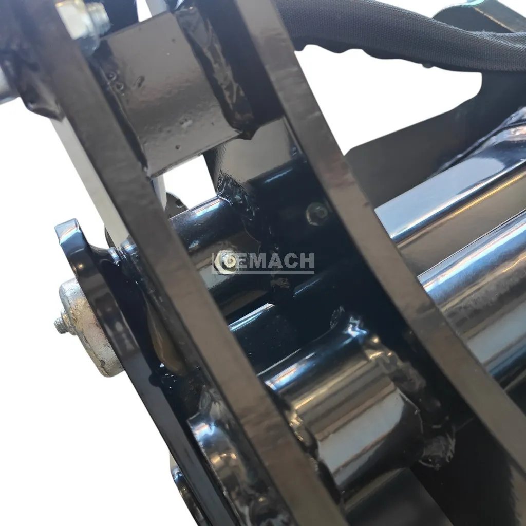 Hemach silagegrijper Eurotrac.webp